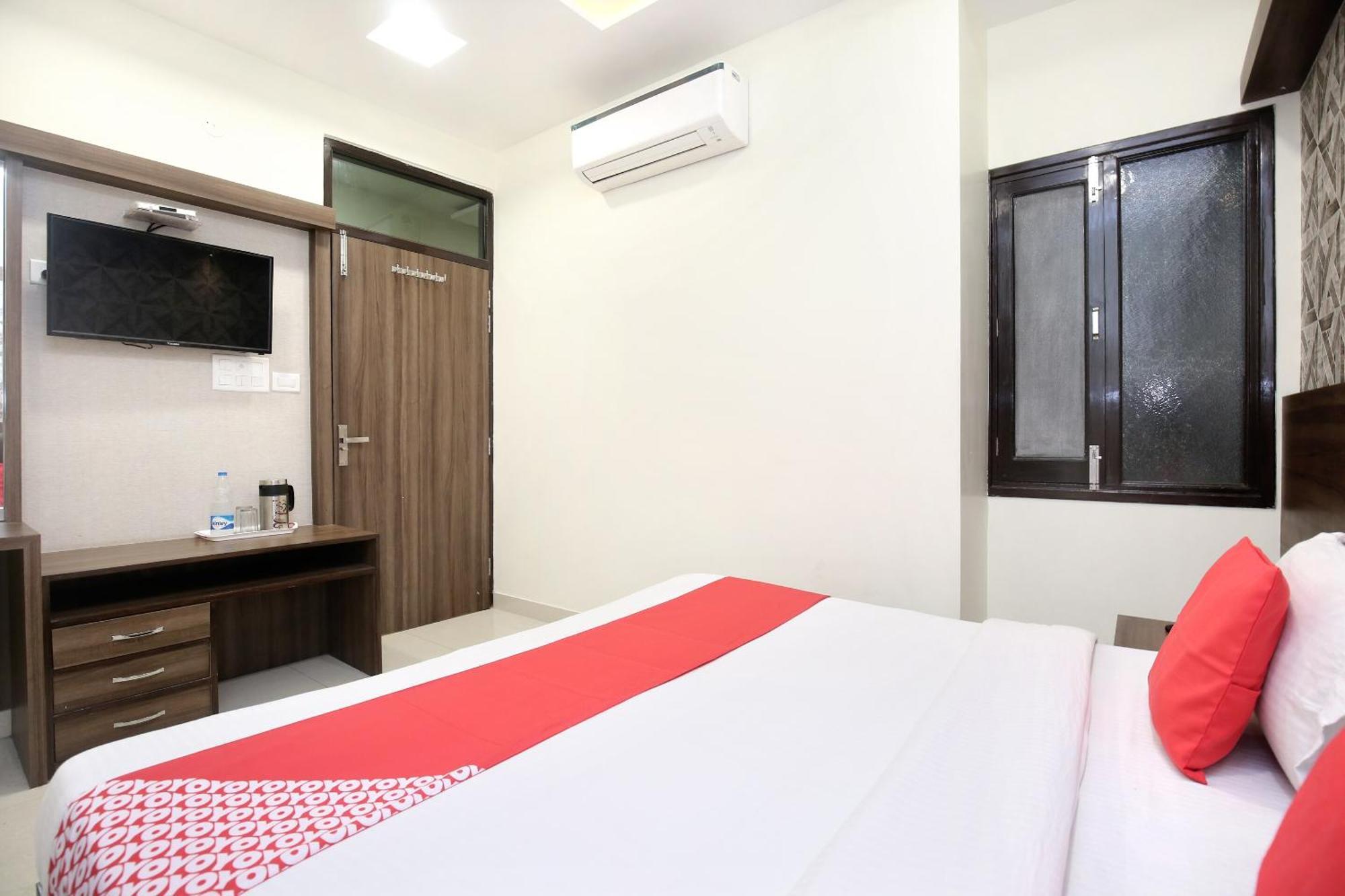 OYO 17307 Hotel Kings Amritsar Exterior foto